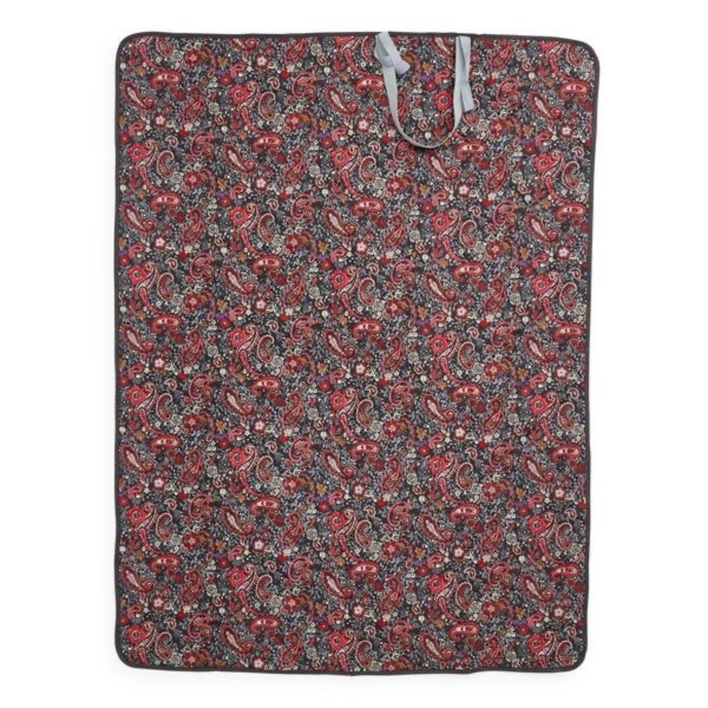 NWT Vera Bradley x Coleman fleece blanket